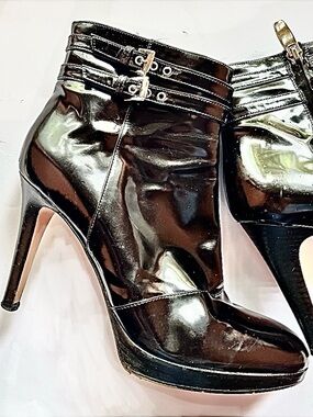 Gianvito Rossi Black Patent Leather Stiletto Heel Boots